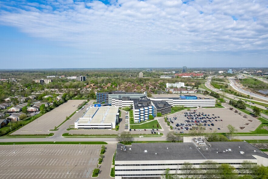 More Photos Of 26913 Northwestern Hwy, Southfield Medical For Lease