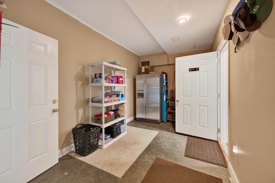 More Photos Of 1661 Turner Spur Rd, Fancy Gap Healthcare For Sale