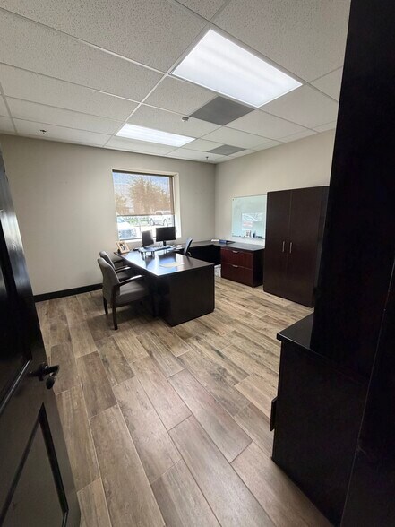 More Photos Of 2436 Peyton Rd, Houston Industrial For Lease