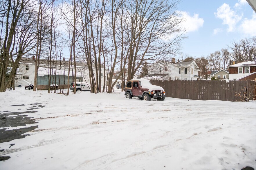 More Photos Of 34 White St, Fredonia Office For Sale