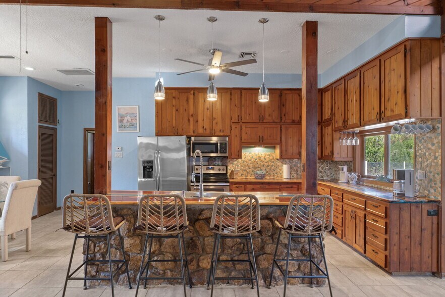 More Photos Of 8301 Congress St, Port Richey Flex For Sale