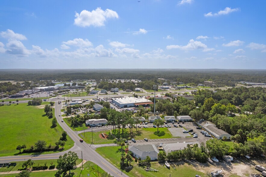 More Photos Of 9030 W Fort Island Trl, Crystal River Medical For Sale