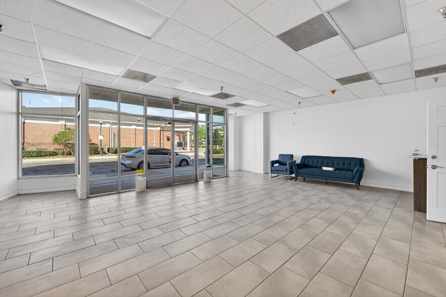 More Photos Of 106-109 N Evers St, Plant City Medical For Lease