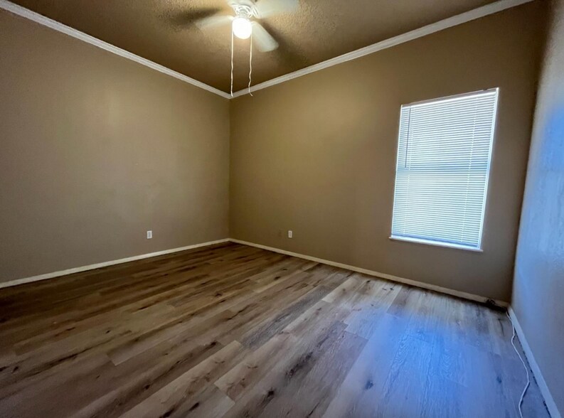 More Photos Of 7405 Avenue X, Lubbock Apartments For Sale
