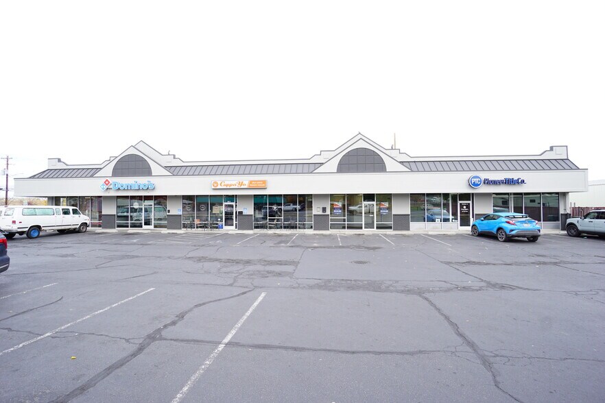 More Photos Of 115 E Highland Ave, Hermiston Storefront Retail Office For Lease