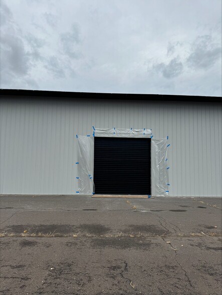 More Photos Of 821 W 5th St, Lansdale Warehouse For Sale