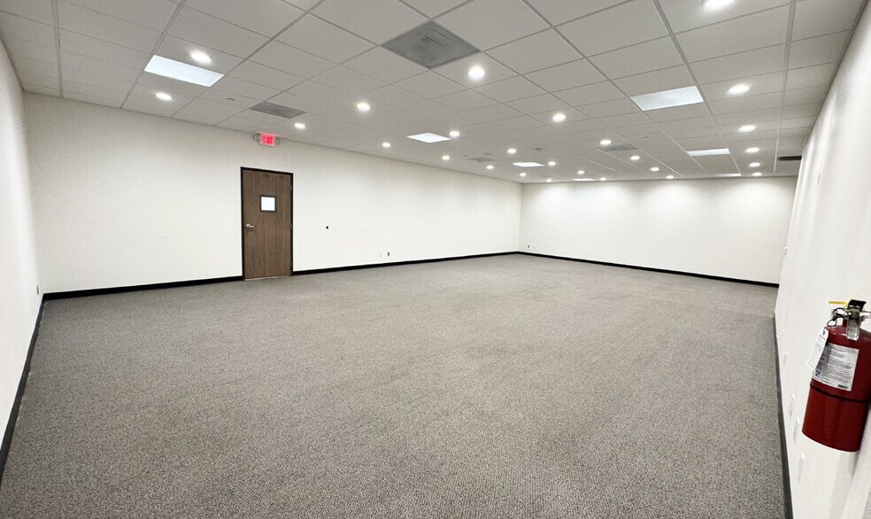 More Photos Of 1132 Olympic Dr, Corona Manufacturing For Sale