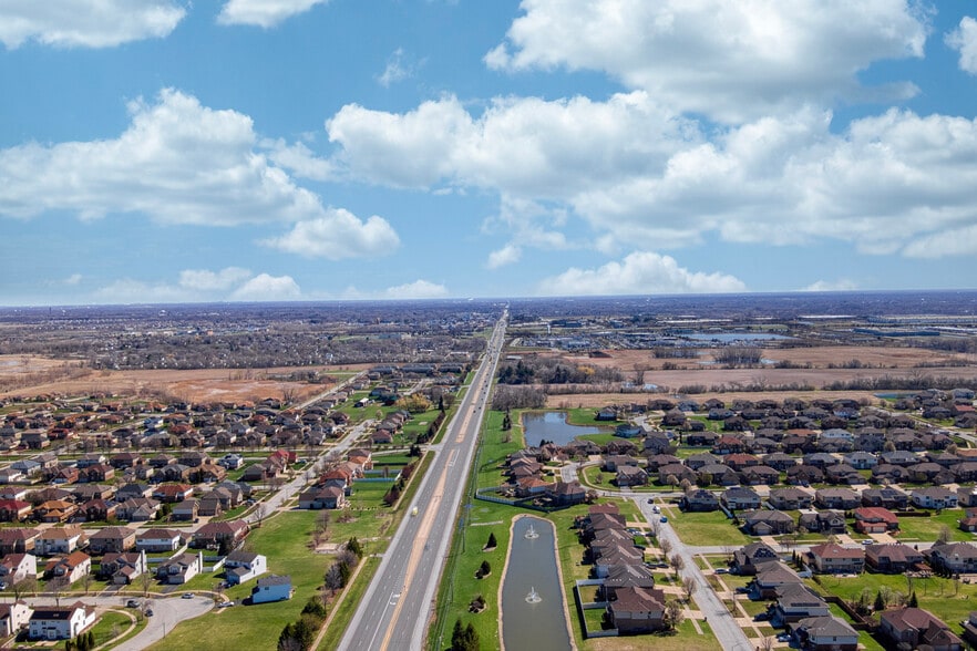 More Photos Of 6363 Lincoln Hwy, Matteson Office For Sale