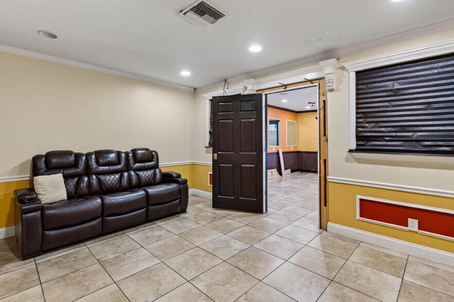 More Photos Of 102 Phillips Dairy Rd, Palatka Restaurant For Sale