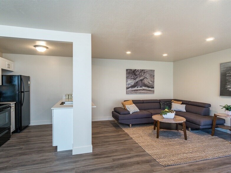 More Photos Of 3257 Harrison Blvd, Ogden Apartments For Sale