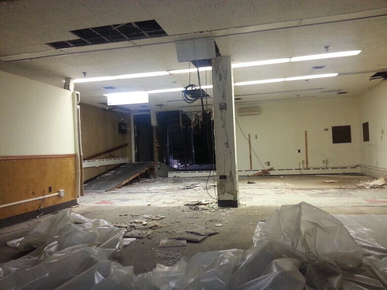 More Photos Of 722 Spring St, Reading Manufacturing For Sale