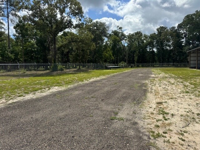 More Photos Of 605 Floyd Gray Rd, Crawfordville Self Storage For Sale