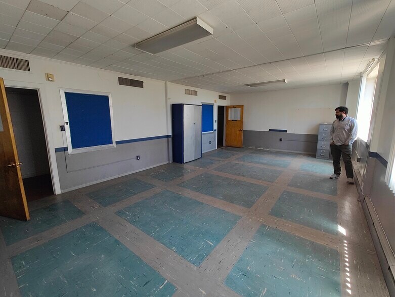 More Photos Of 901 Arizona Ave, El Paso Schools For Sale