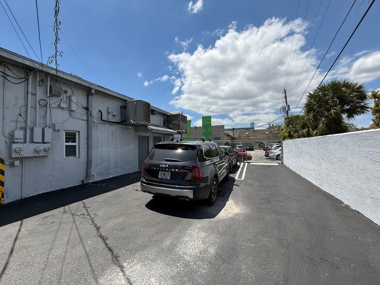 More Photos Of 1727-1743 Coral Way, Miami Freestanding For Sale