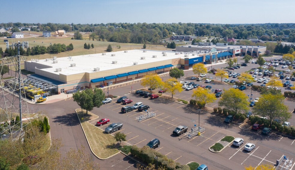 More Photos Of 611-651 Main St, Harleysville Storefront For Lease