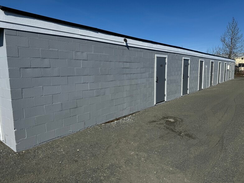 More Photos Of 330 Airport Way, Kenai Self Storage For Sale