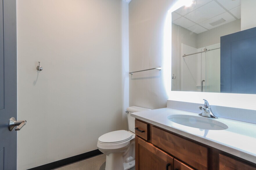 More Photos Of 610 Junction Rd, Madison Apartments For Sale