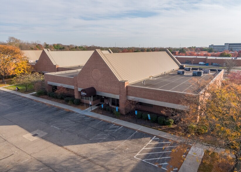Primary Photo Of 235-241 W Schrock Rd, Westerville Office For Lease