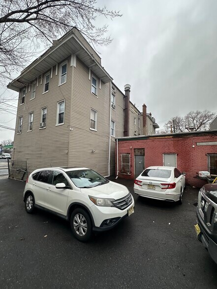 More Photos Of 742 Lyons Ave, Irvington Storefront Retail Residential For Sale