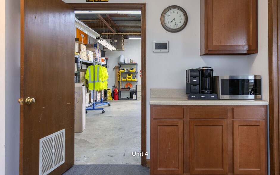 More Photos Of 1140 Latta St, Chattanooga Light Manufacturing For Sale