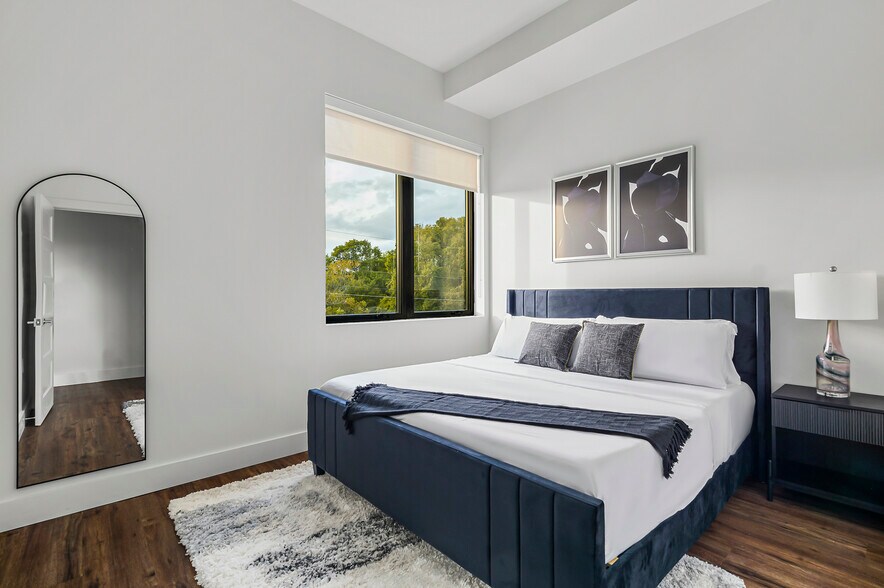 More Photos Of 5515 Humming Bird Ln, Austin Apartments For Sale