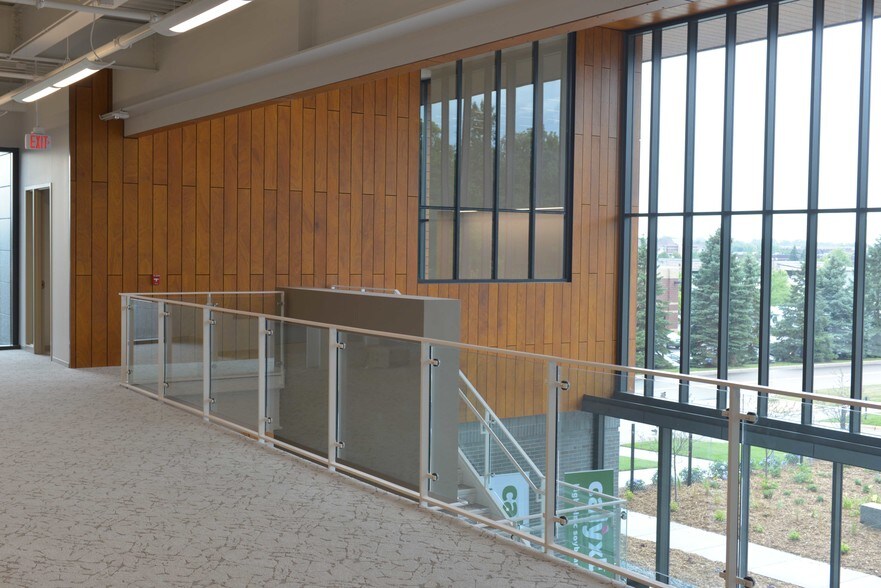 More Photos Of 2800 Mount Ridge Rd, Roseville Office For Sale
