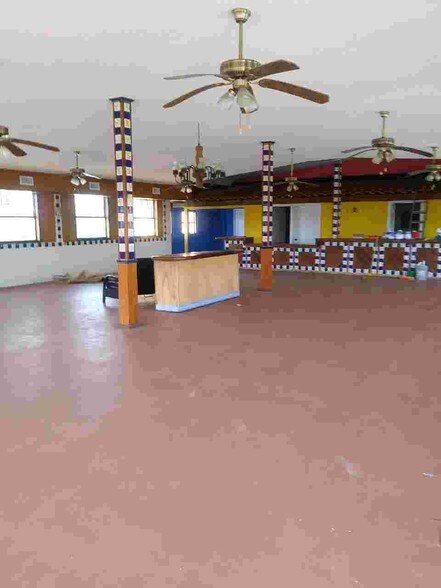 More Photos Of 1817 Padre Blvd, South Padre Island Freestanding For Lease