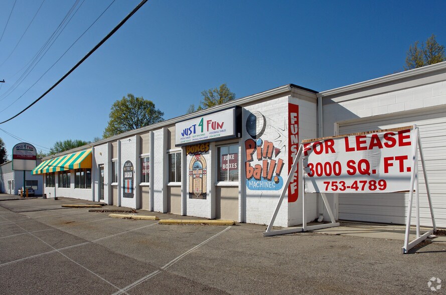 More Photos Of 1105 State Route 125, Amelia Freestanding For Sale