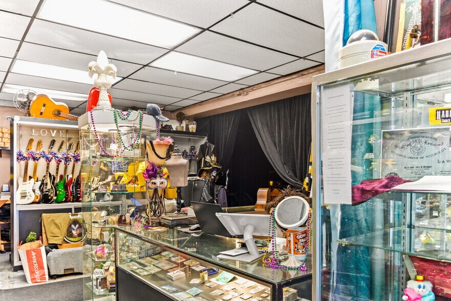 More Photos Of 521 Saint Philip St, New Orleans Storefront Retail Residential For Sale