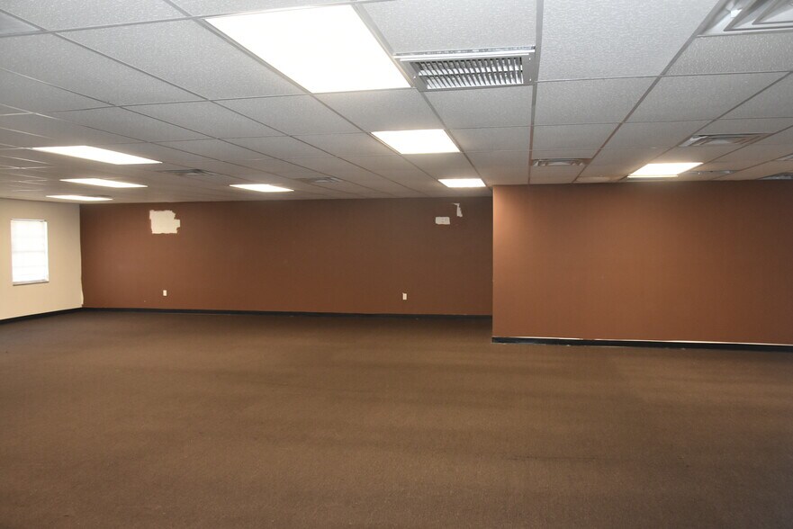 More Photos Of 1301 Beville Rd, Daytona Beach Medical For Sale