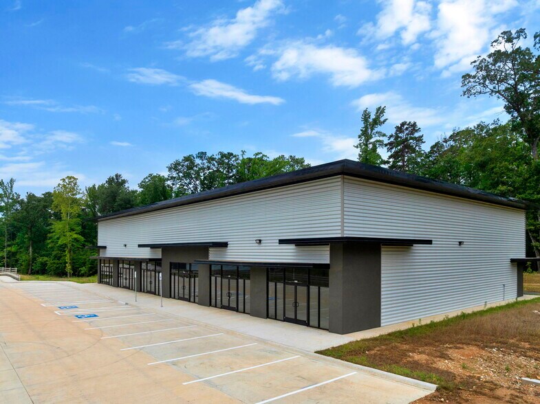 More Photos Of US Highway 259, Broken Bow General Retail For Lease