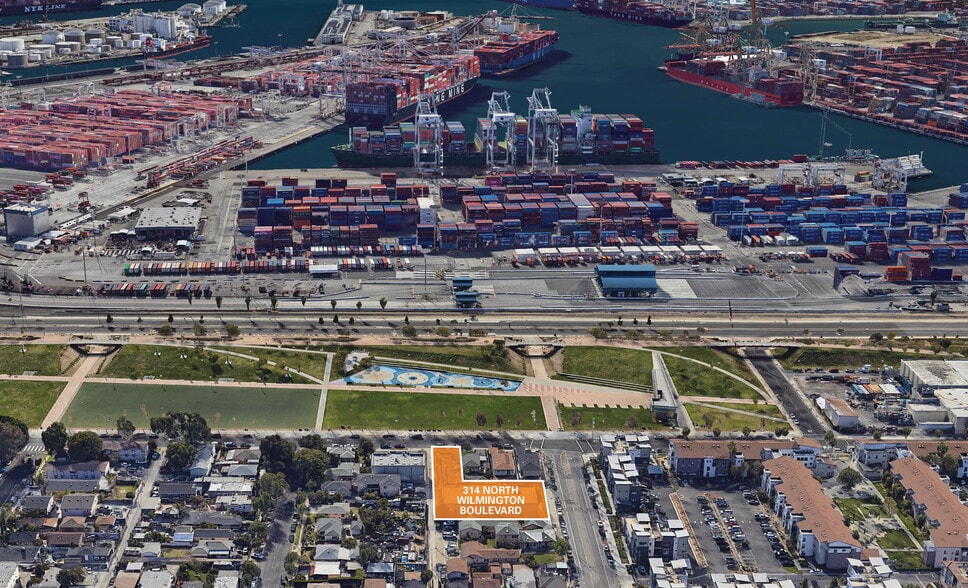 More Photos Of 314 N Wilmington Blvd & 915 W C St, Wilmington Industrial For Sale