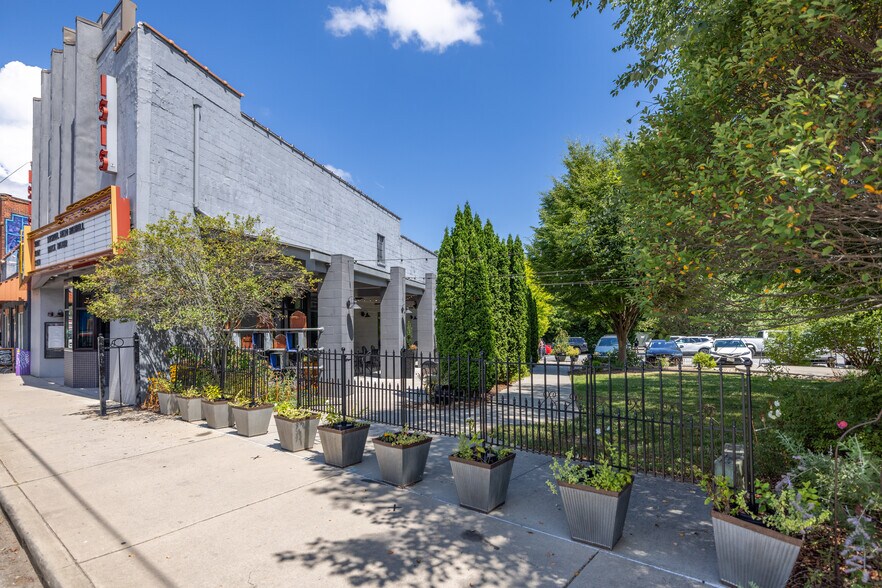 More Photos Of 743 Haywood Rd, Asheville Restaurant For Sale