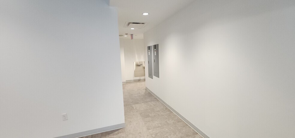 More Photos Of 805 Peachtree St NE, Atlanta Apartments For Lease