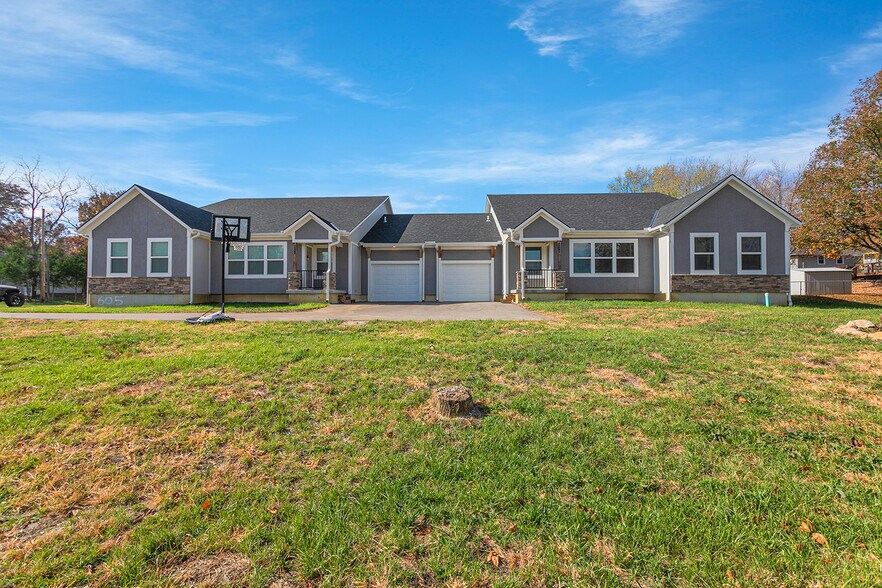 More Photos Of 601 Hillcrest St, Pleasant Hill Apartments For Sale