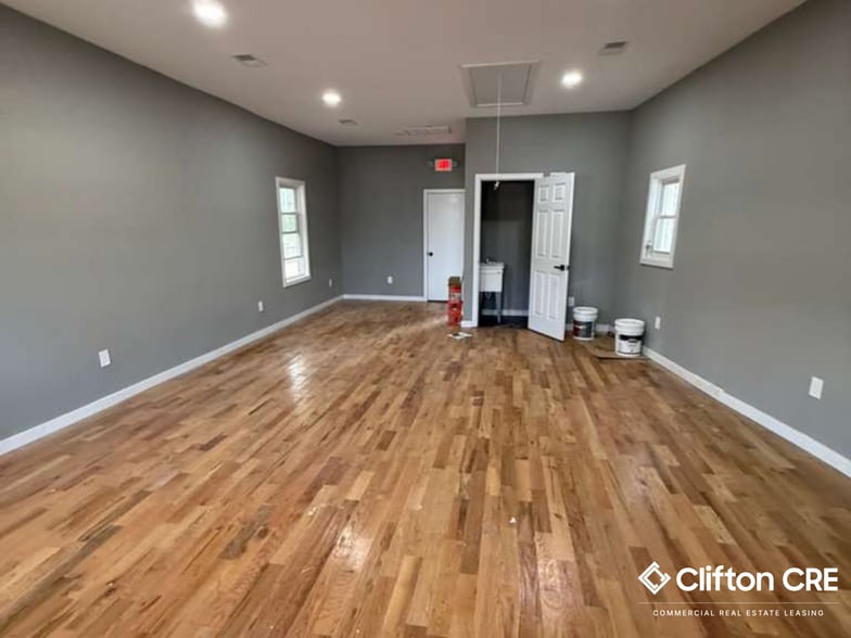 More Photos Of 188-190 Whitehead Ave, South River Storefront Retail Office For Lease