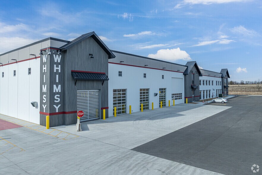 More Photos Of 3901 Houbolt Rd, Joliet Warehouse For Lease