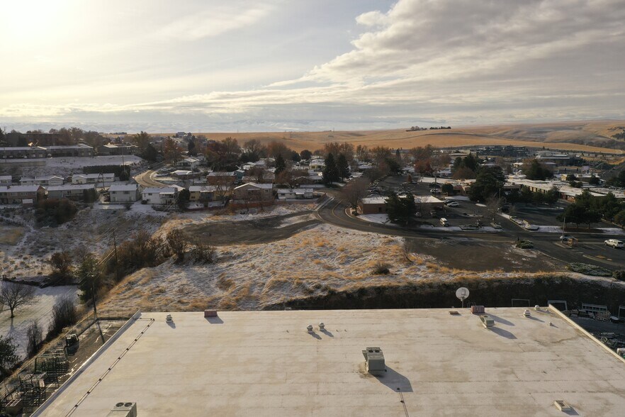 More Photos Of SW 30th Street @ Southgate/ Hwy 395, Pendleton Land For Sale