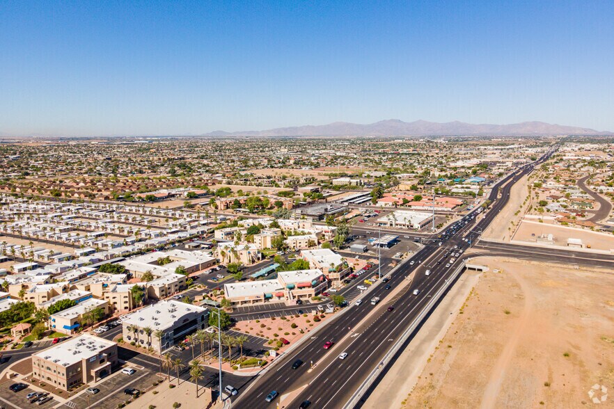 More Photos Of 12211-12213 W Bell Rd, Surprise Office For Lease