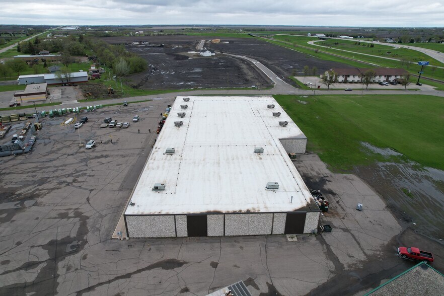 More Photos Of 1202 4th Ave S, Wahpeton Freestanding For Sale