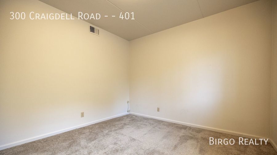 More Photos Of 300 Craigdell Rd, New Kensington Apartments For Sale