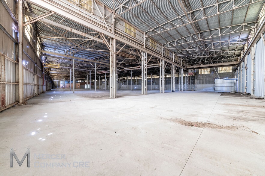 More Photos Of 1432 NW 5th St, Oklahoma City Manufacturing For Lease