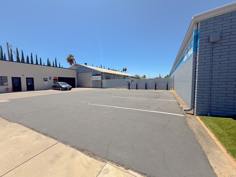 More Photos Of 1029 Martin Luther King Jr Way, Merced Freestanding For Sale