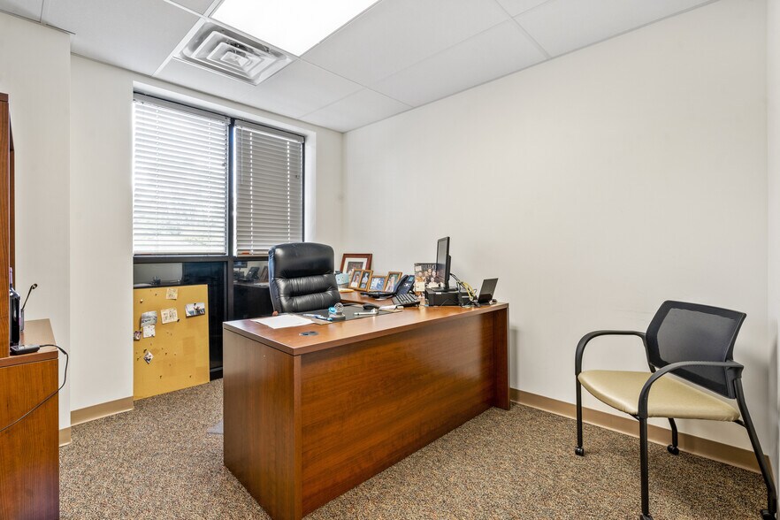 More Photos Of 77-87 Glade Dr, Kittanning Flex For Sale