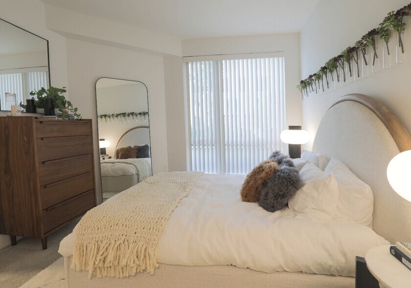 More Photos Of 219 9th Ave, Oakland Apartments For Lease