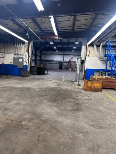 More Photos Of 59 Plains Rd, Claremont Industrial For Lease