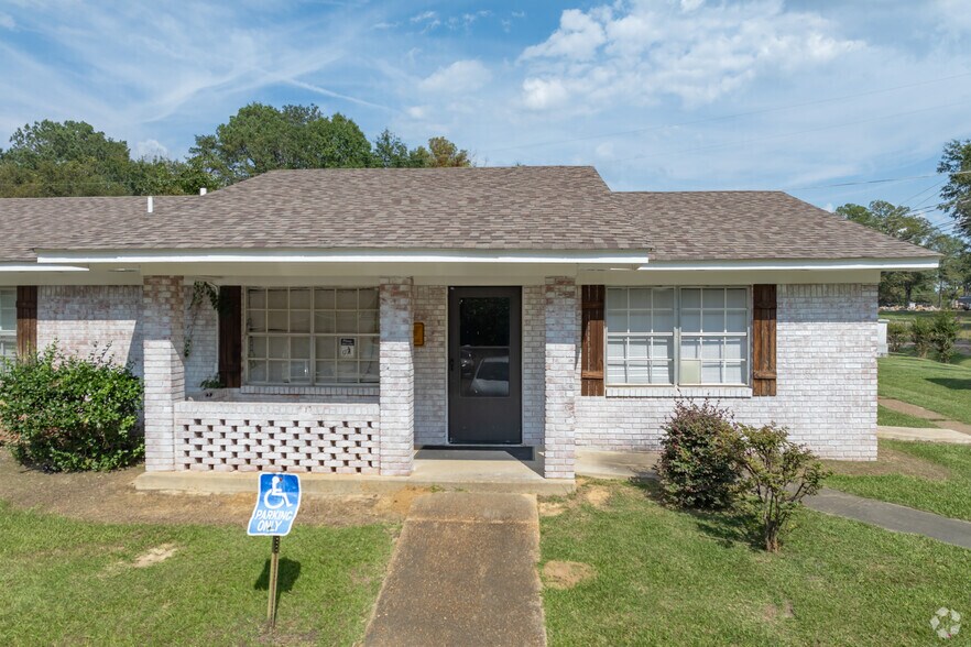 More Photos Of 212 Pullen Lake Rd, Aberdeen Apartments For Sale