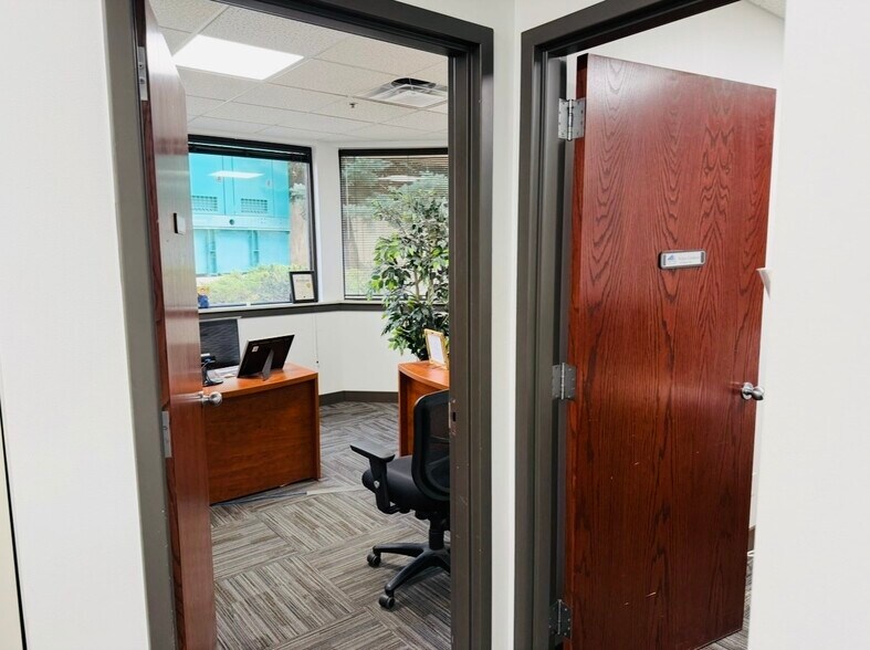 More Photos Of 701-799 E Timpanogos Pky, Orem Office For Lease