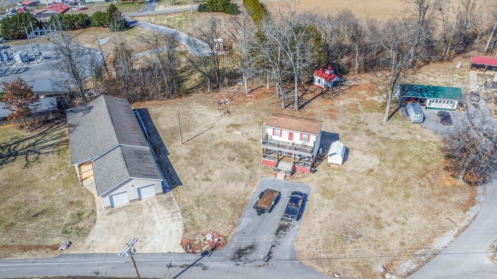 More Photos Of 104 Circle Rd, Newport Manufactured Housing Mobile Home Park For Sale