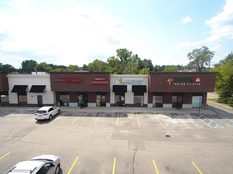 More Photos Of 3271-3303 Rochester Rd, Troy Unknown For Lease